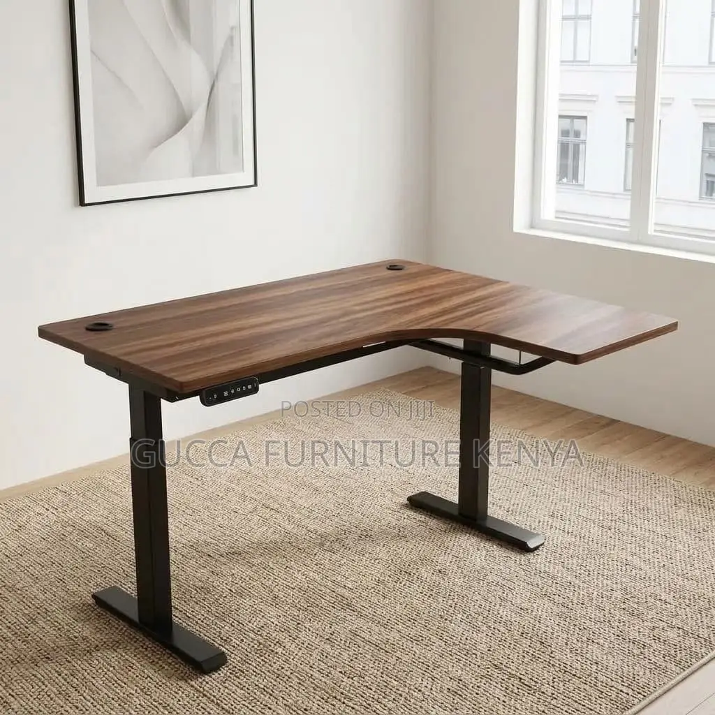 Height Adjustable Curved Gaming Desk-1.4m