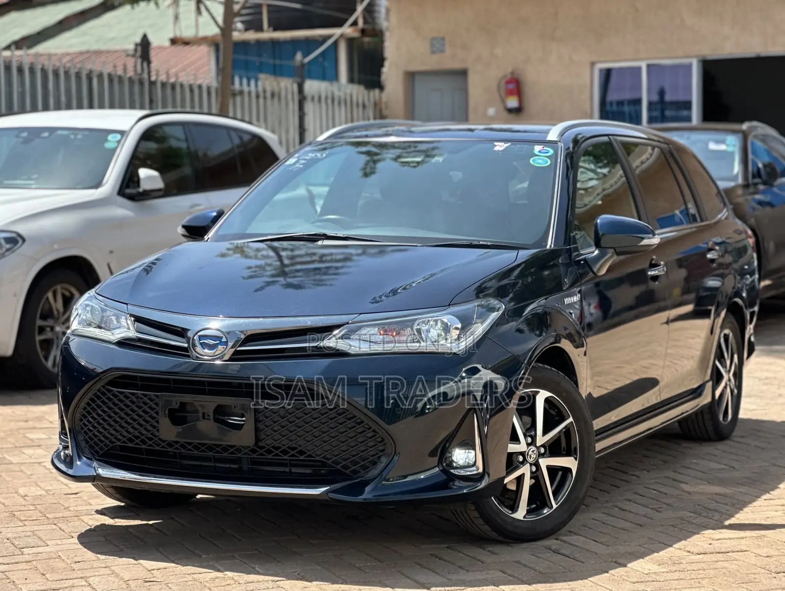 Toyota Corolla Fielder 1.5 Hybrid FWD 2019