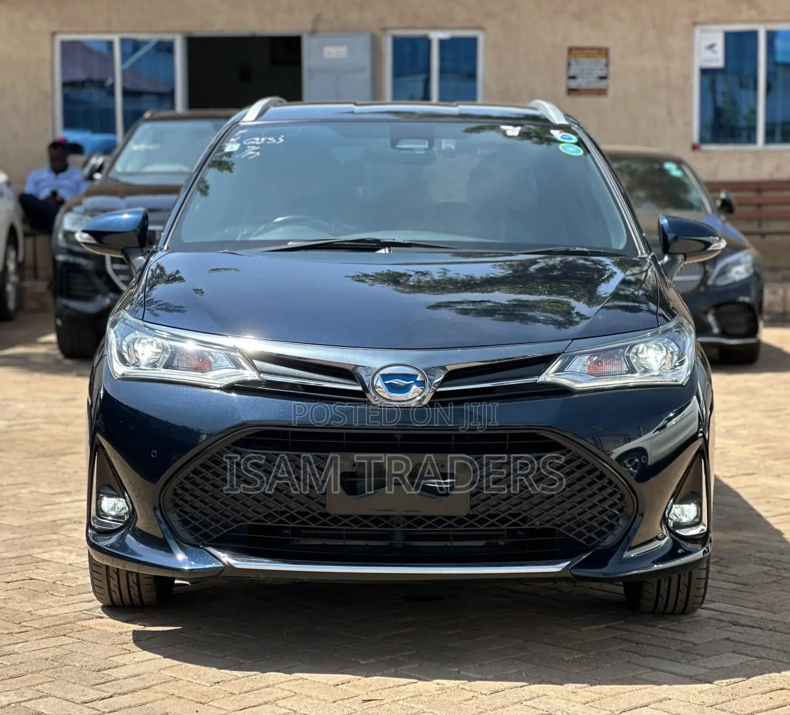 Toyota Corolla Fielder 1.5 Hybrid FWD 2019