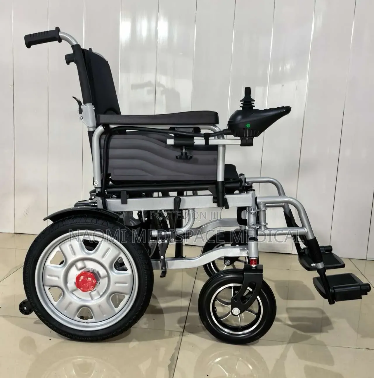 Comfortable Standard Electric Wheelchair