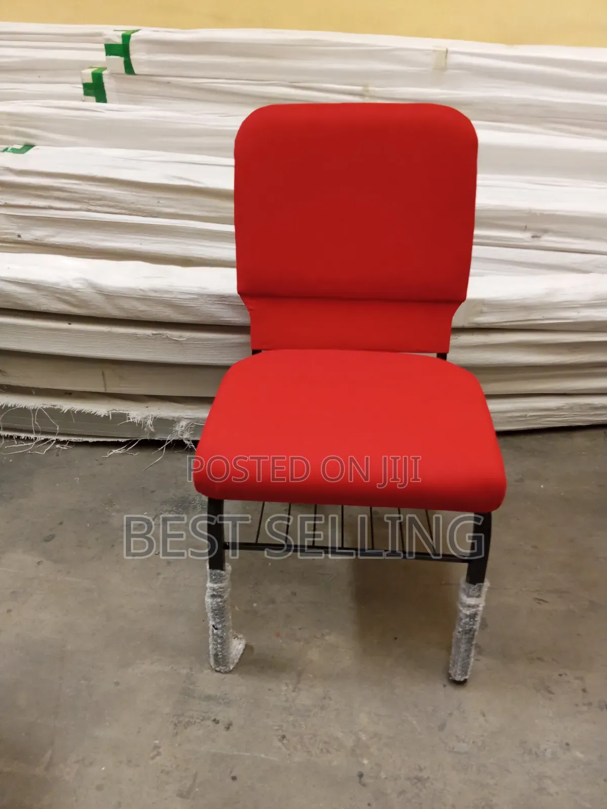 Pure Red Heavy Duty Conference Chairs Church Chairs With Bookshelf