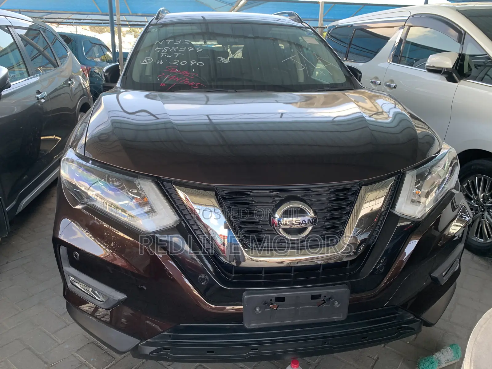 Nissan X-Trail 2.0 Petrol AWD 2019 Brown