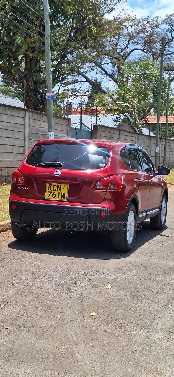 Nissan Dualis 2010 Maroon