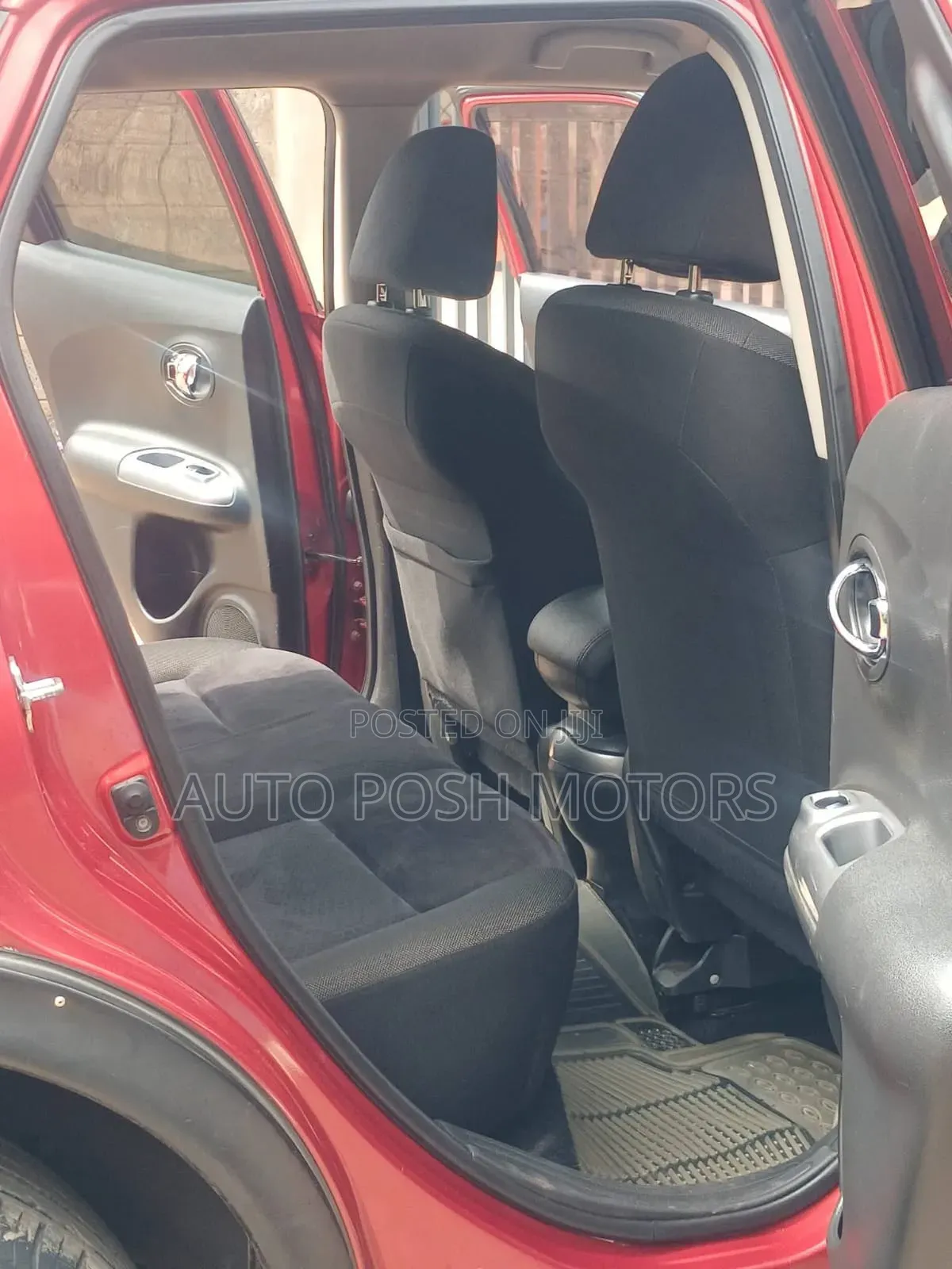 Nissan Juke 2014 Maroon