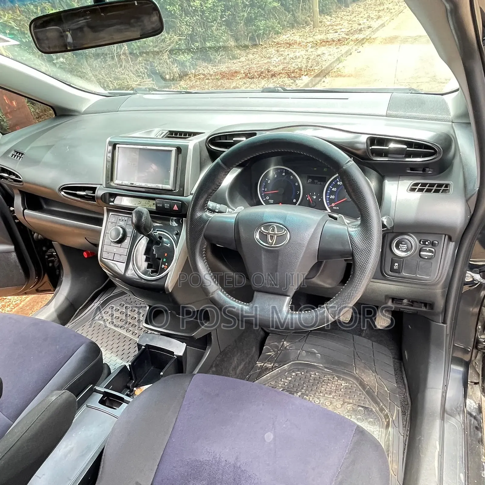 Toyota Wish 2014 Black