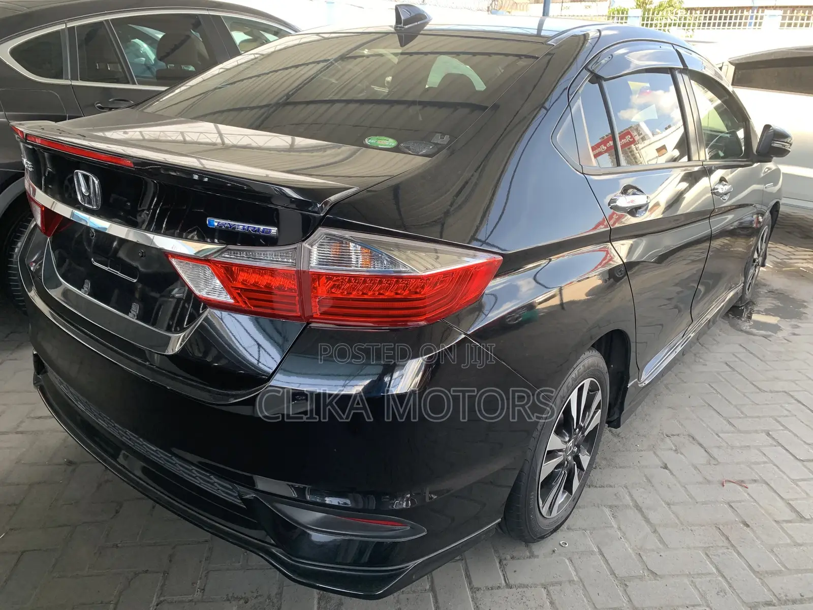 Honda Grace 1.5 Hybrid FWD 2019 Black