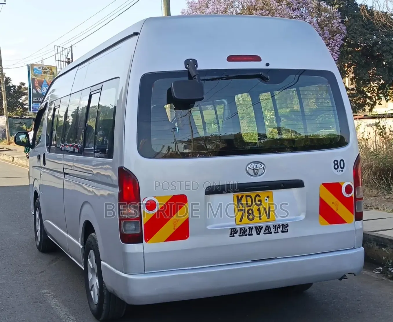 Toyota HiAce 2014 Silver