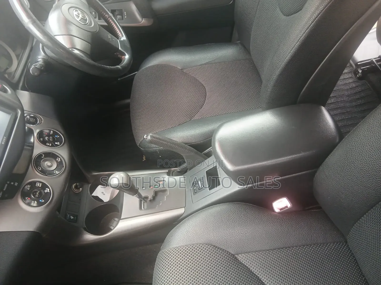 Toyota Vanguard 2009 Black