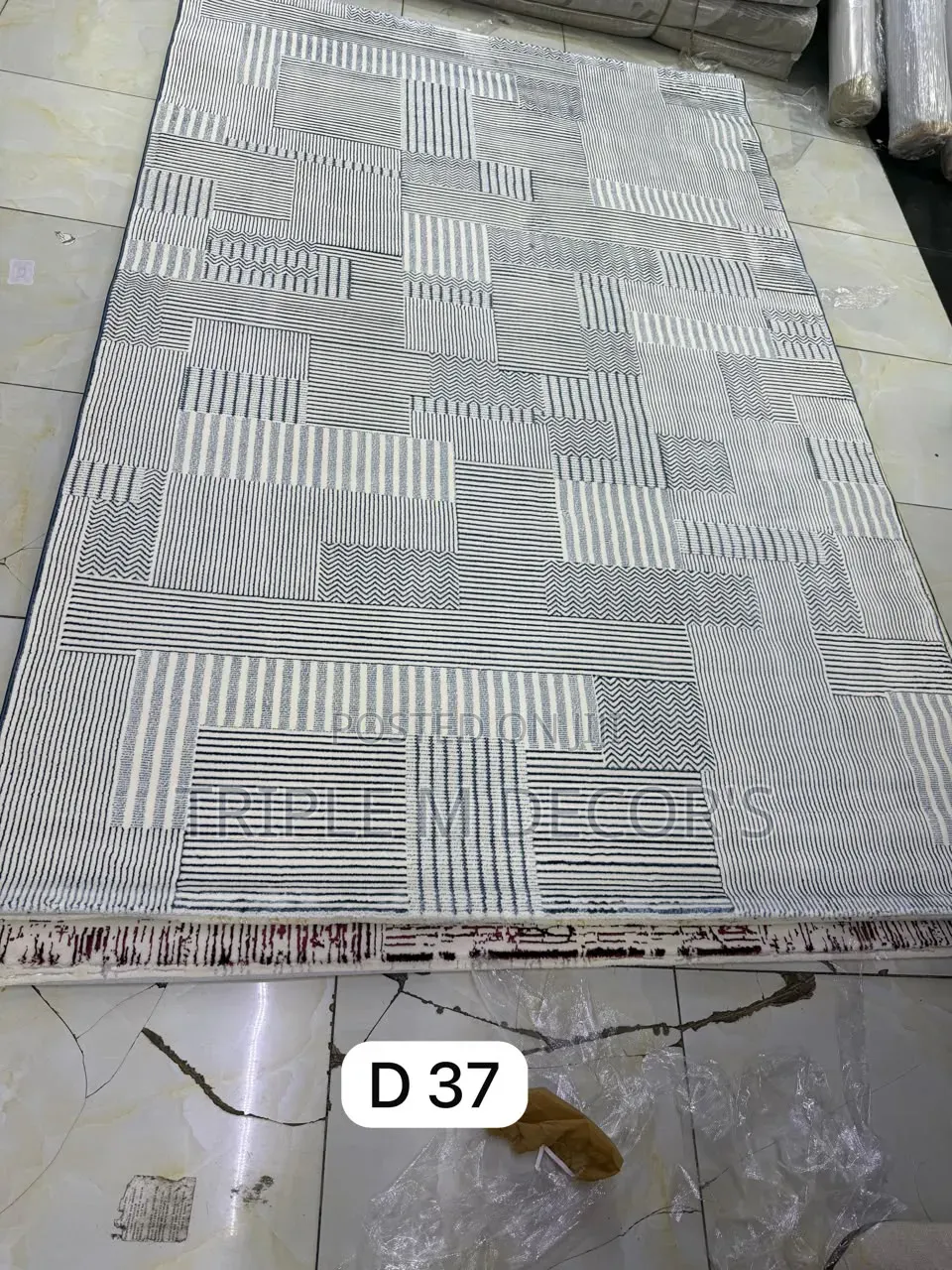 Authentic 7x10 Turkish Living Room Carpet