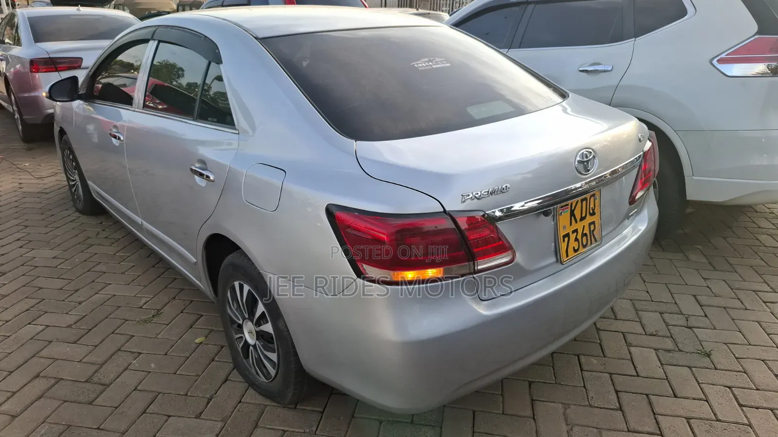 Toyota Premio 1.8 FWD 2017 Silver