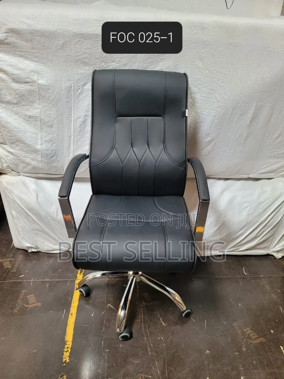 Elegant Leather Office Chair Executive