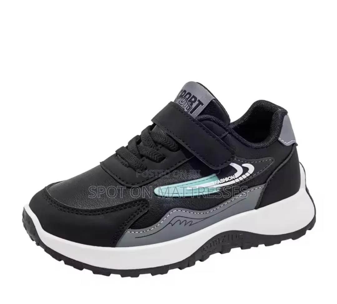 Boys' Classic Sneakers. Black/White/Blue. Sizes 26-37.