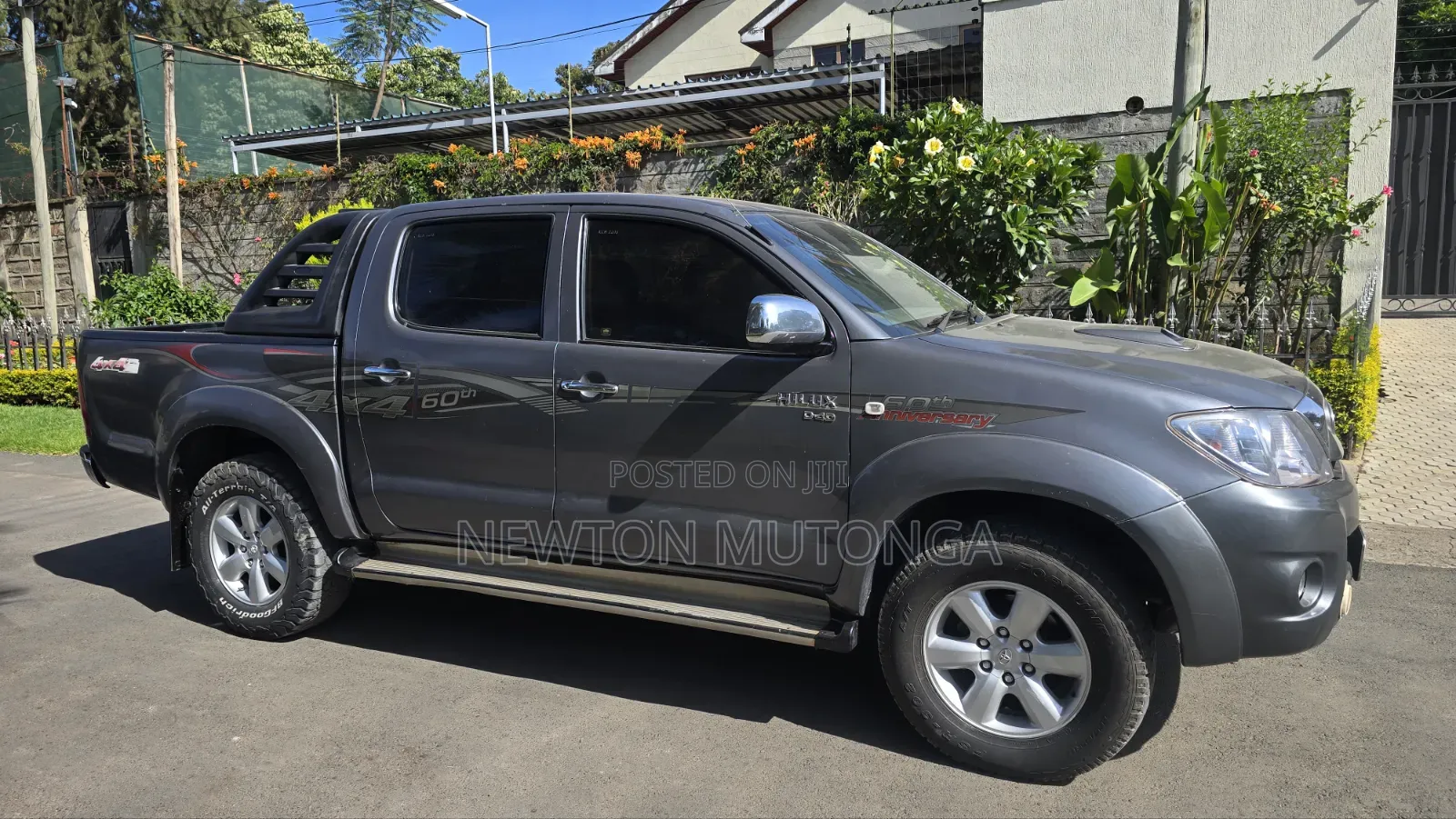 Toyota Hilux 2.5 D-4D SRX 2010 Gray