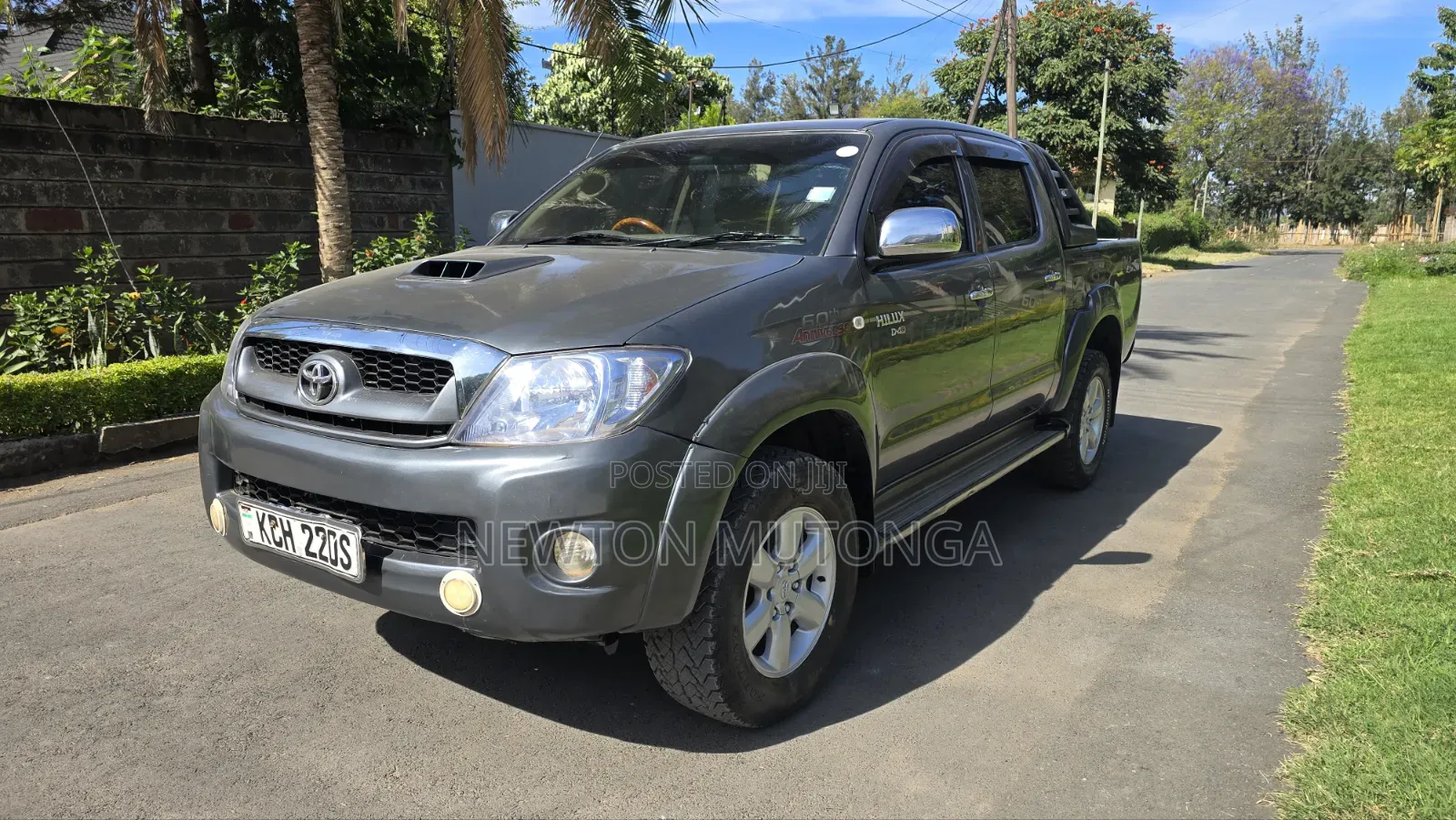 Toyota Hilux 2.5 D-4D SRX 2010 Gray