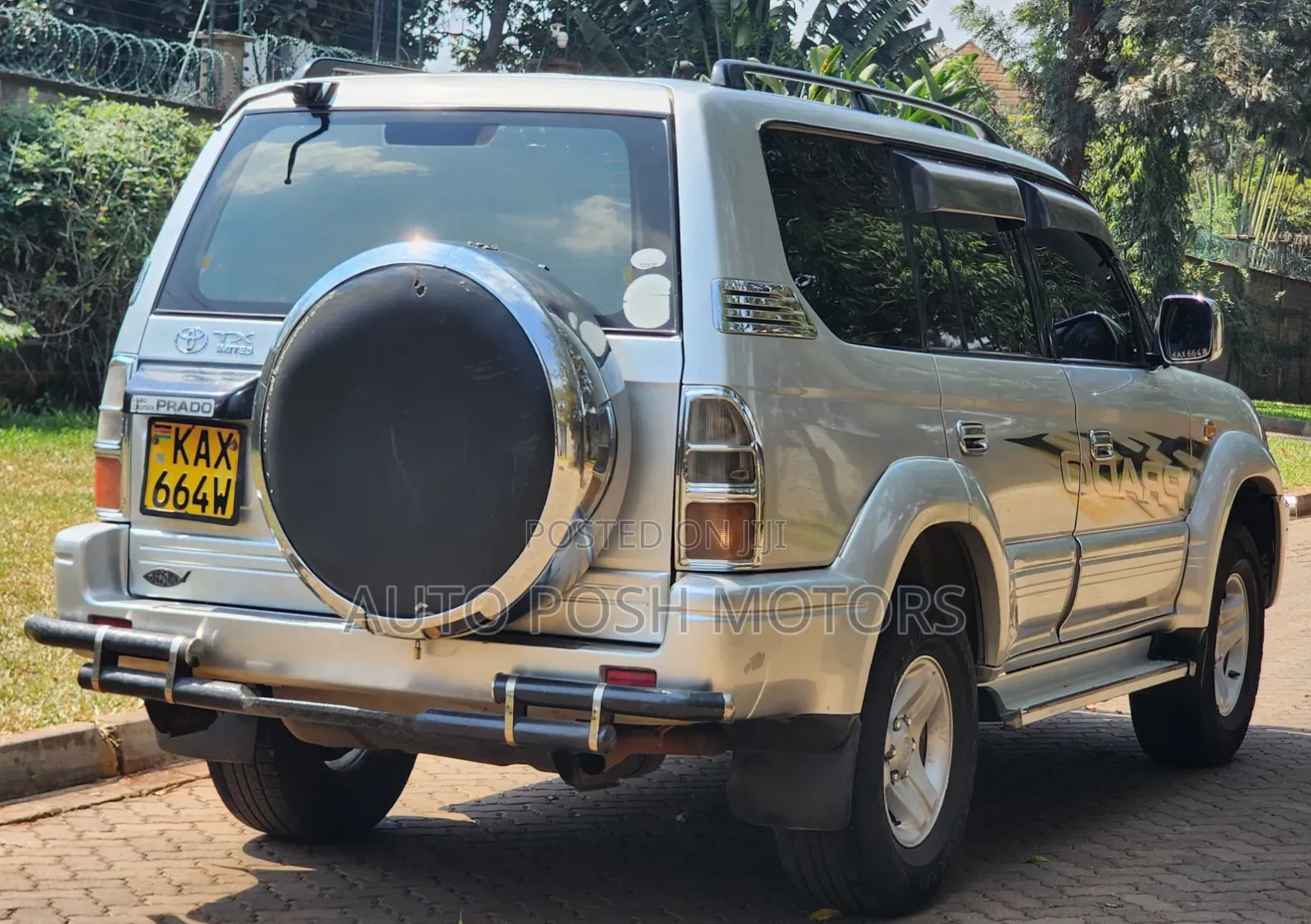 Toyota Land Cruiser Prado 2000 Silver
