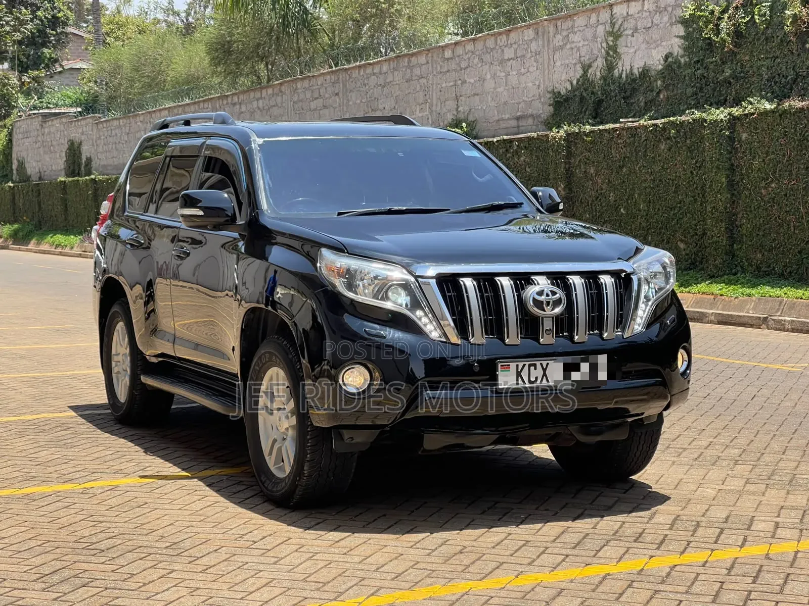 Toyota Land Cruiser Prado 2012 Burgundy