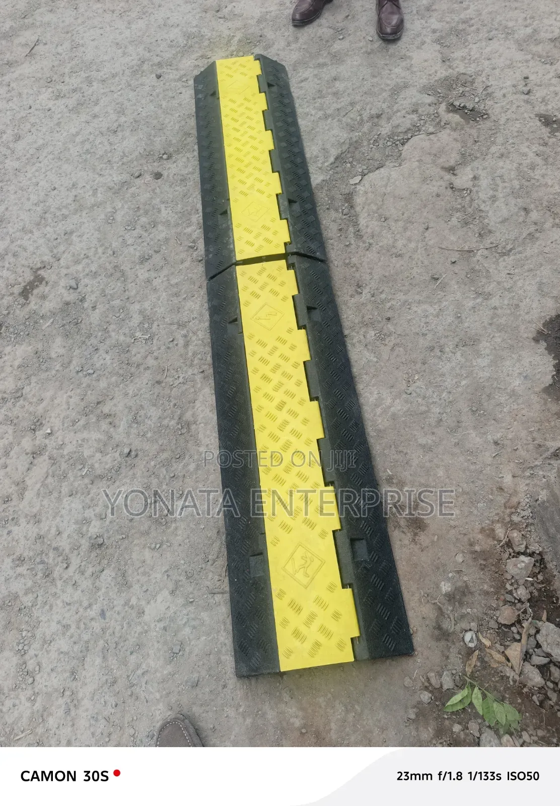Heavy Duty Reflective 2-Channel Cable Protector