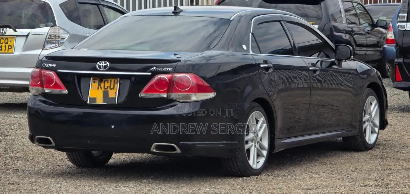 Toyota Crown 2012 Black