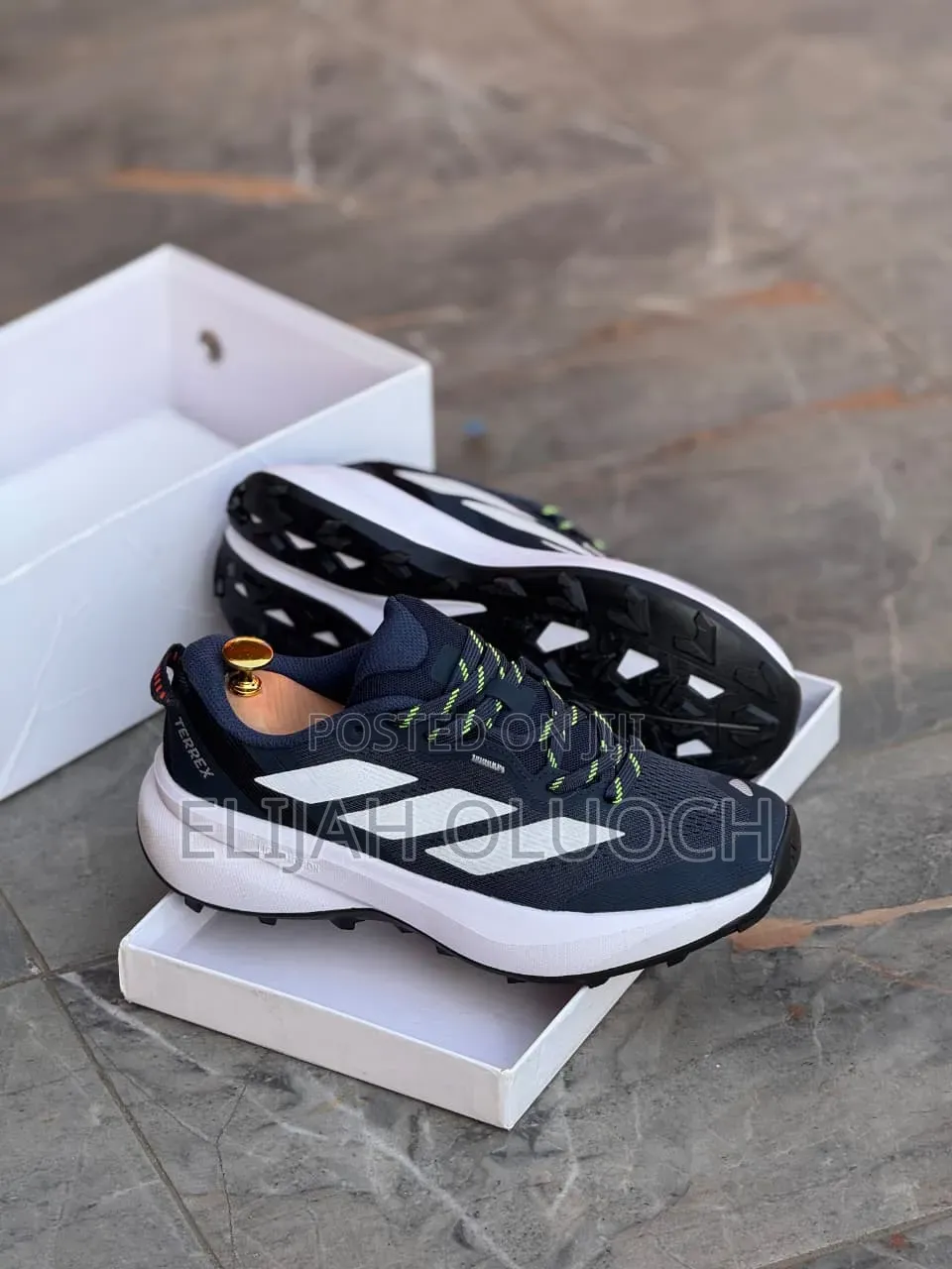 High Quality Addidas (Terrex-Light Motion)