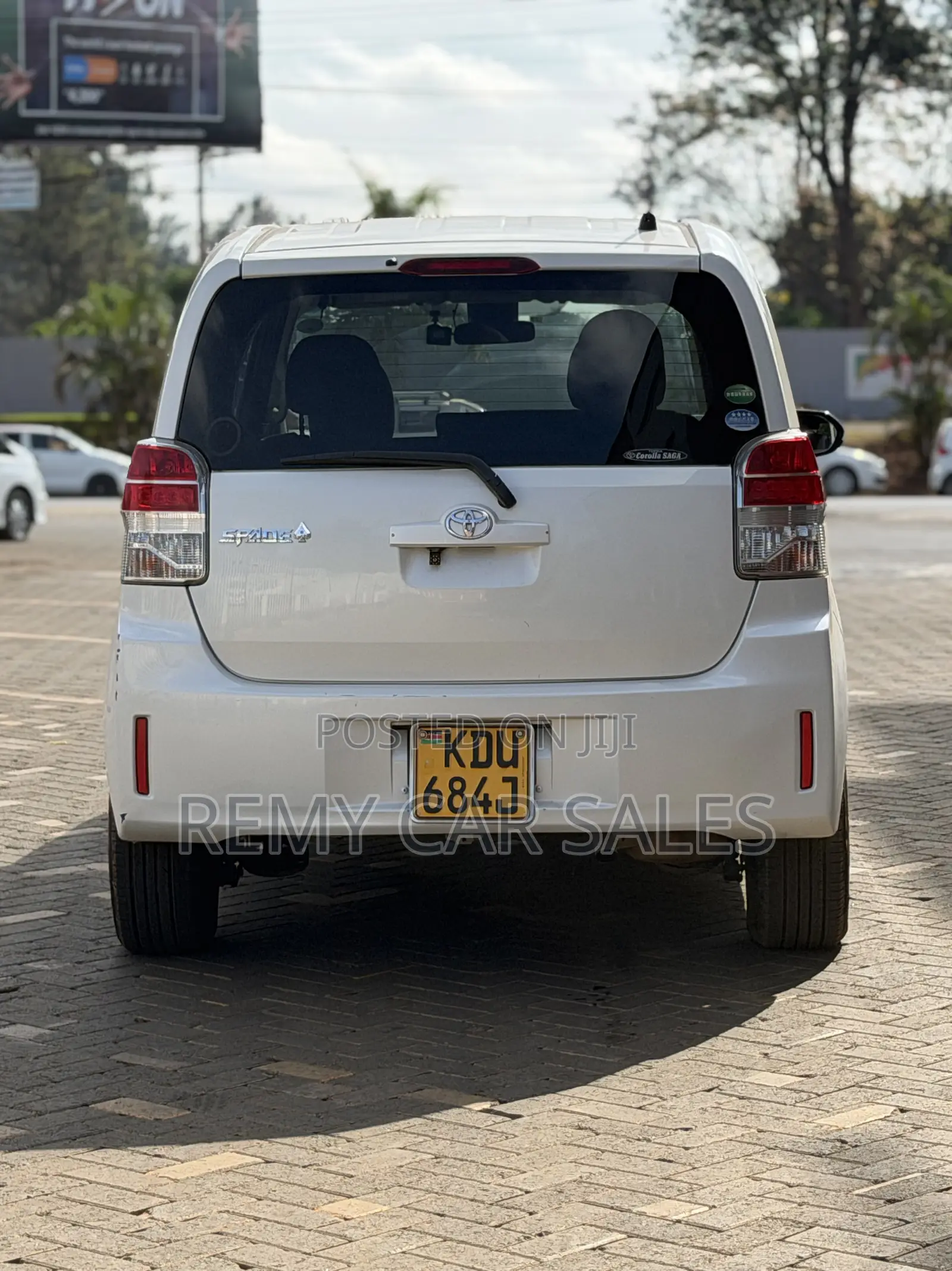 Toyota Spade 2019 White