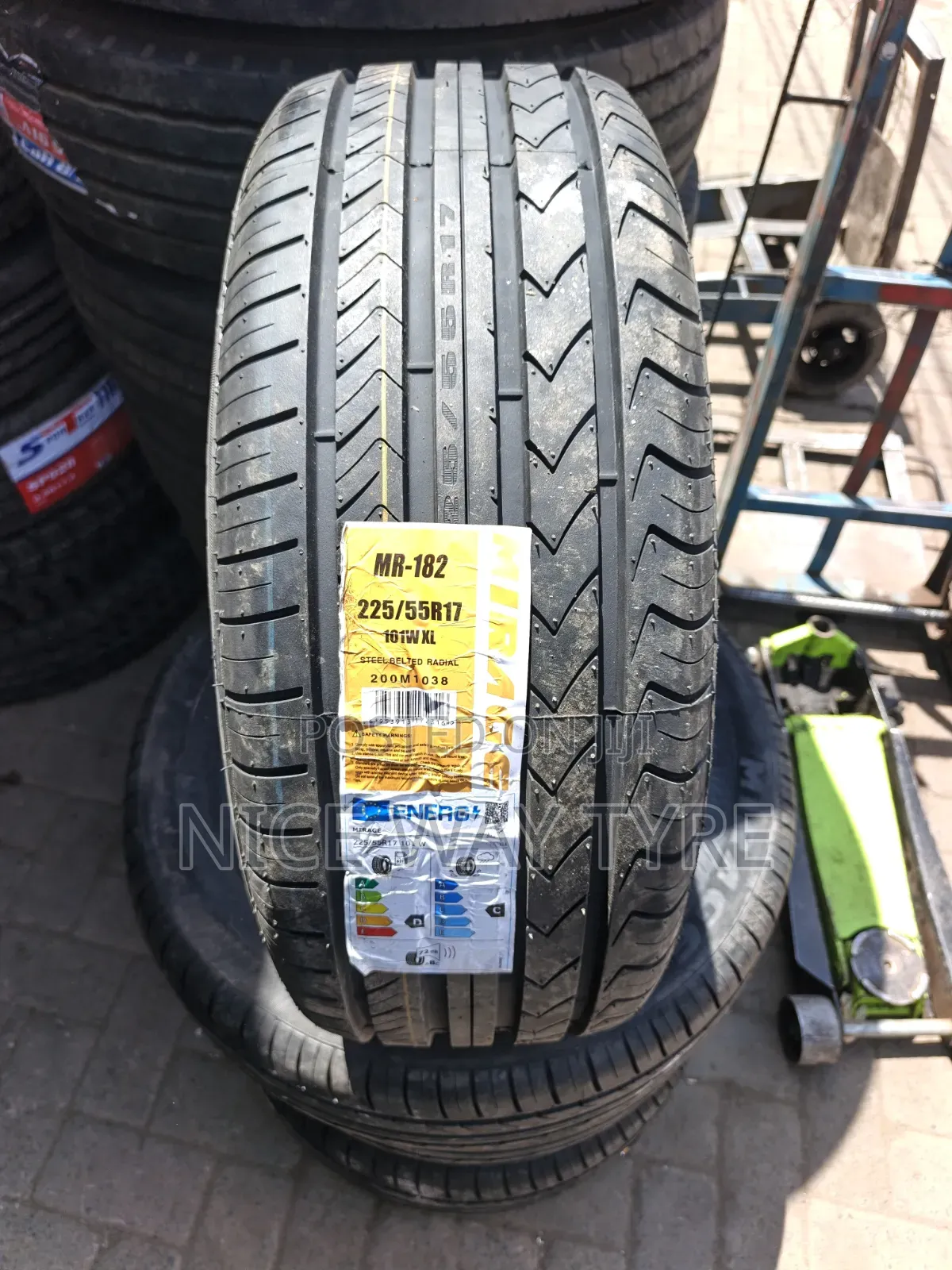 225/55r17 Mirrage