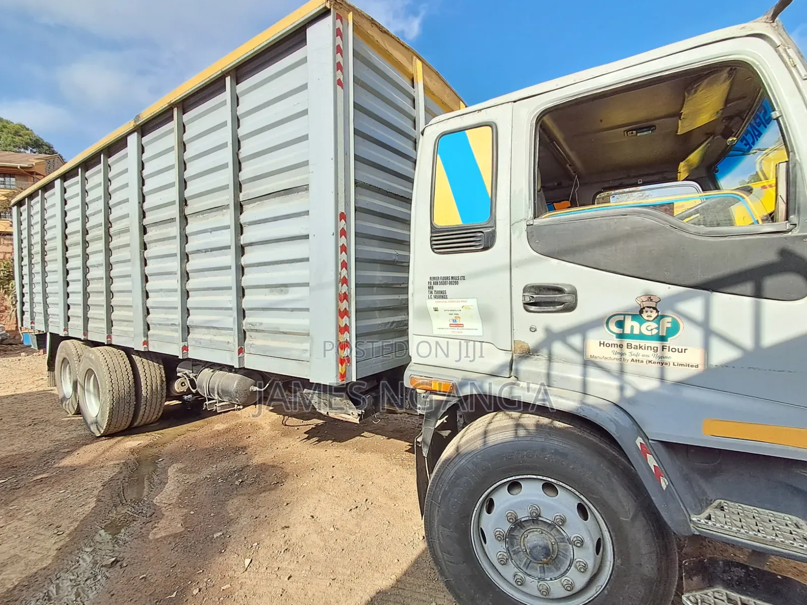 Isuzu FVZ Crane Trucks 2010 Gray