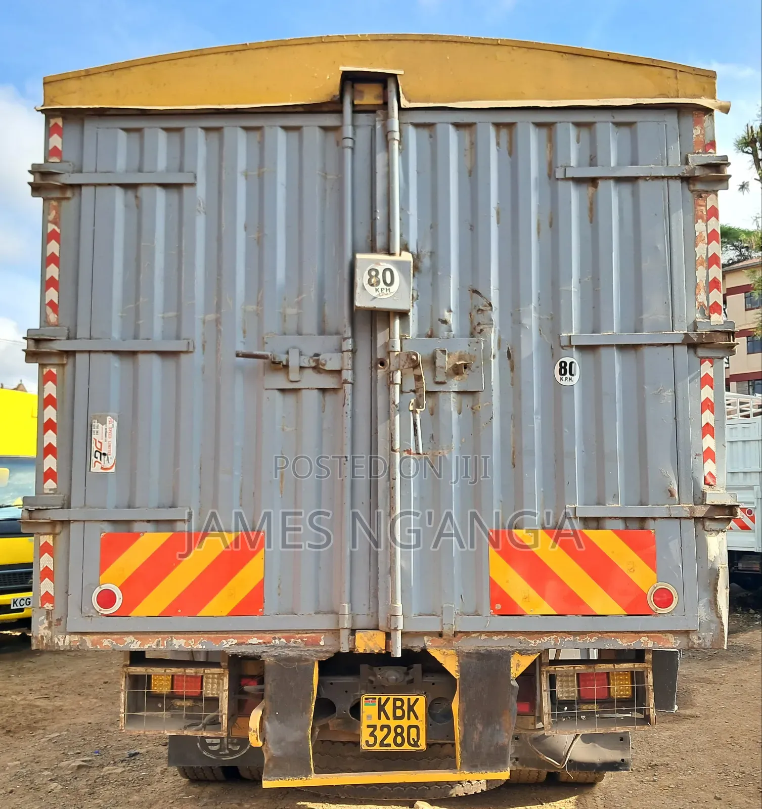 Isuzu FVZ Crane Trucks 2010 Gray