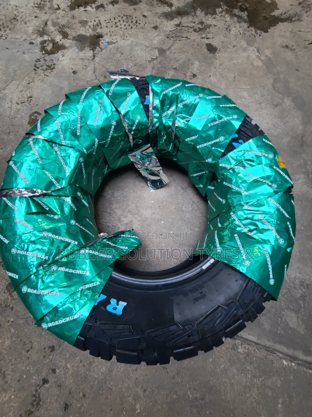 Lt 265 /65 R17 Roadcruza Tyres Ra1100 a/T All-Terrain