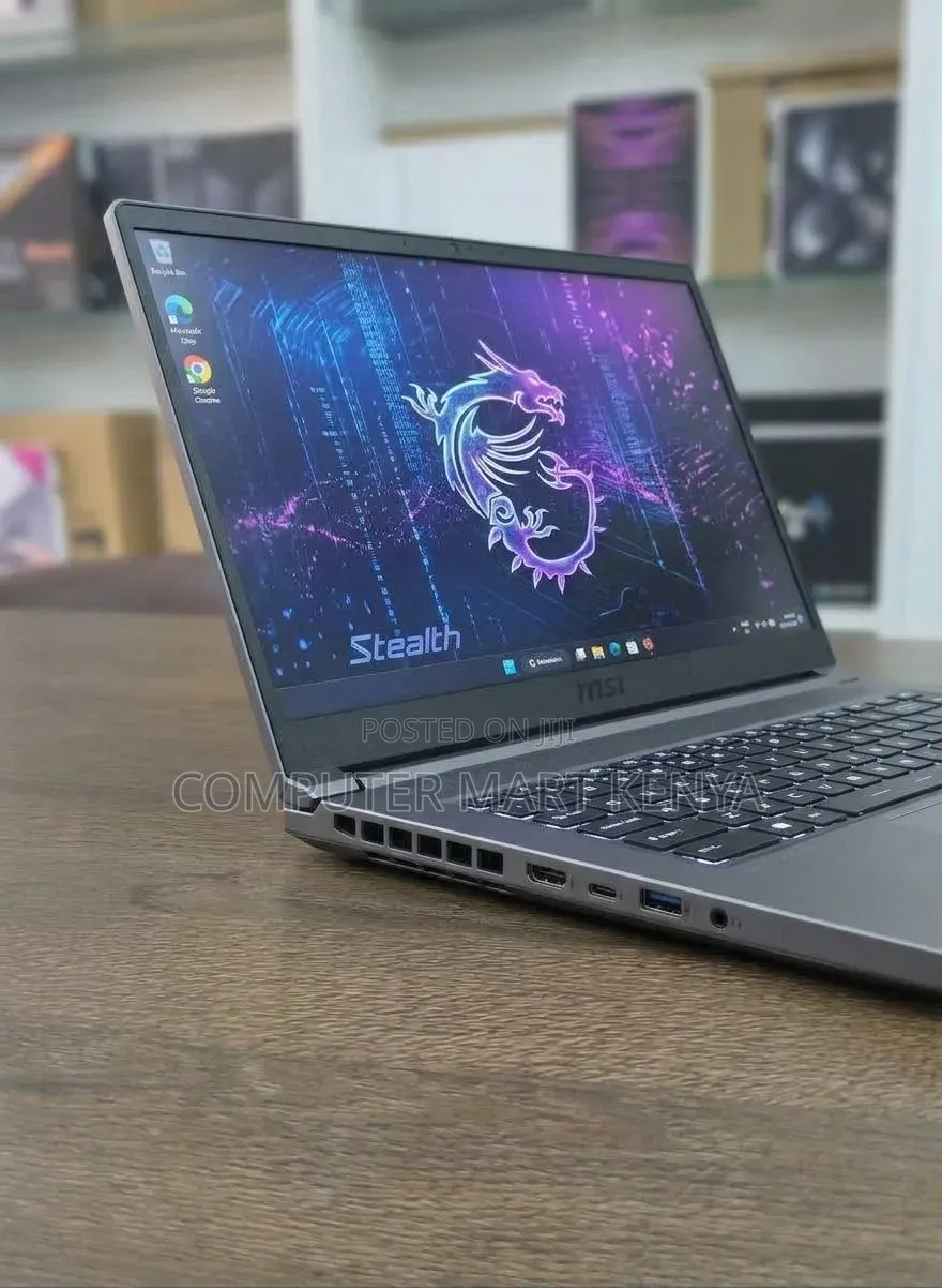 New Laptop MSI GS66 Stealth 11UH 16GB Intel Core i7 SSD 512GB