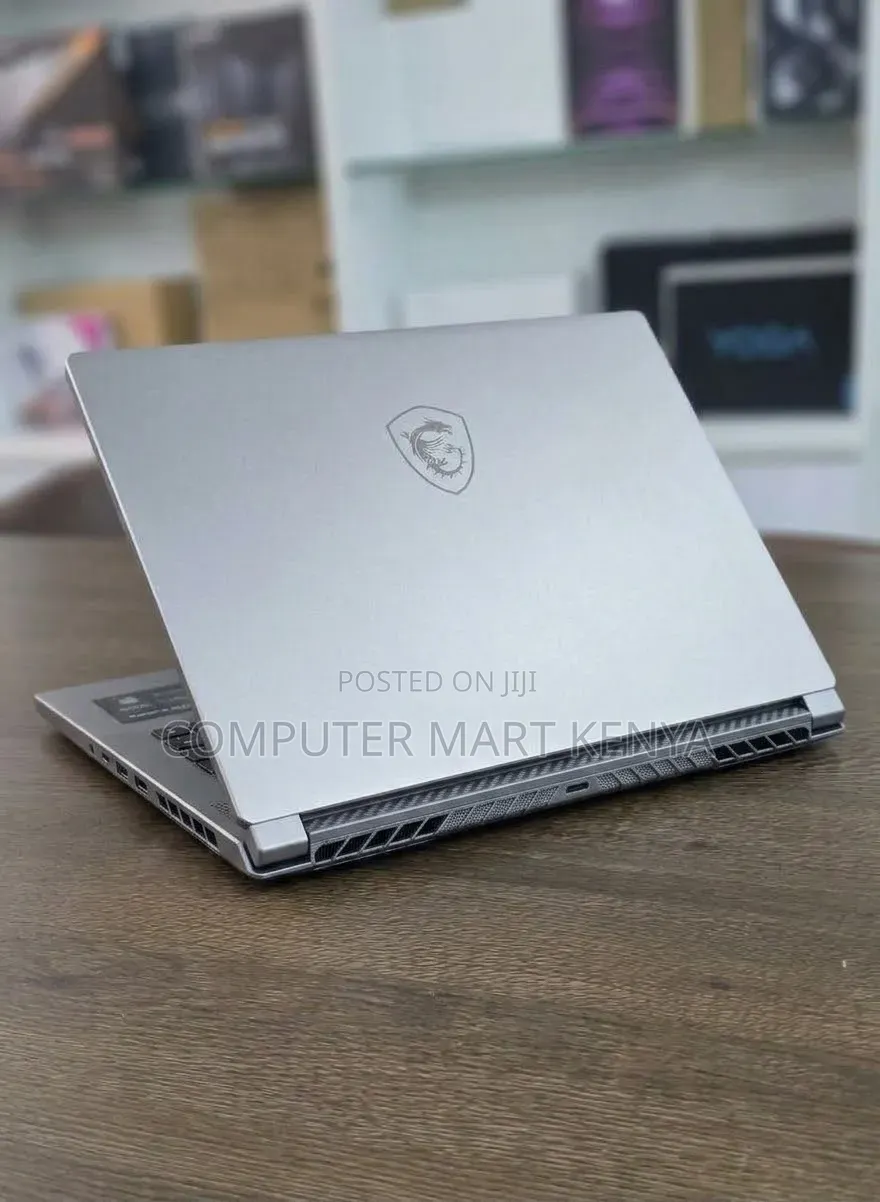 New Laptop MSI GS66 Stealth 10SGS 16GB Intel Core i7 SSD 512GB