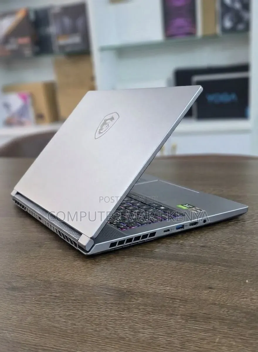 New Laptop MSI GS66 Stealth 10SGS 16GB Intel Core i7 SSD 512GB
