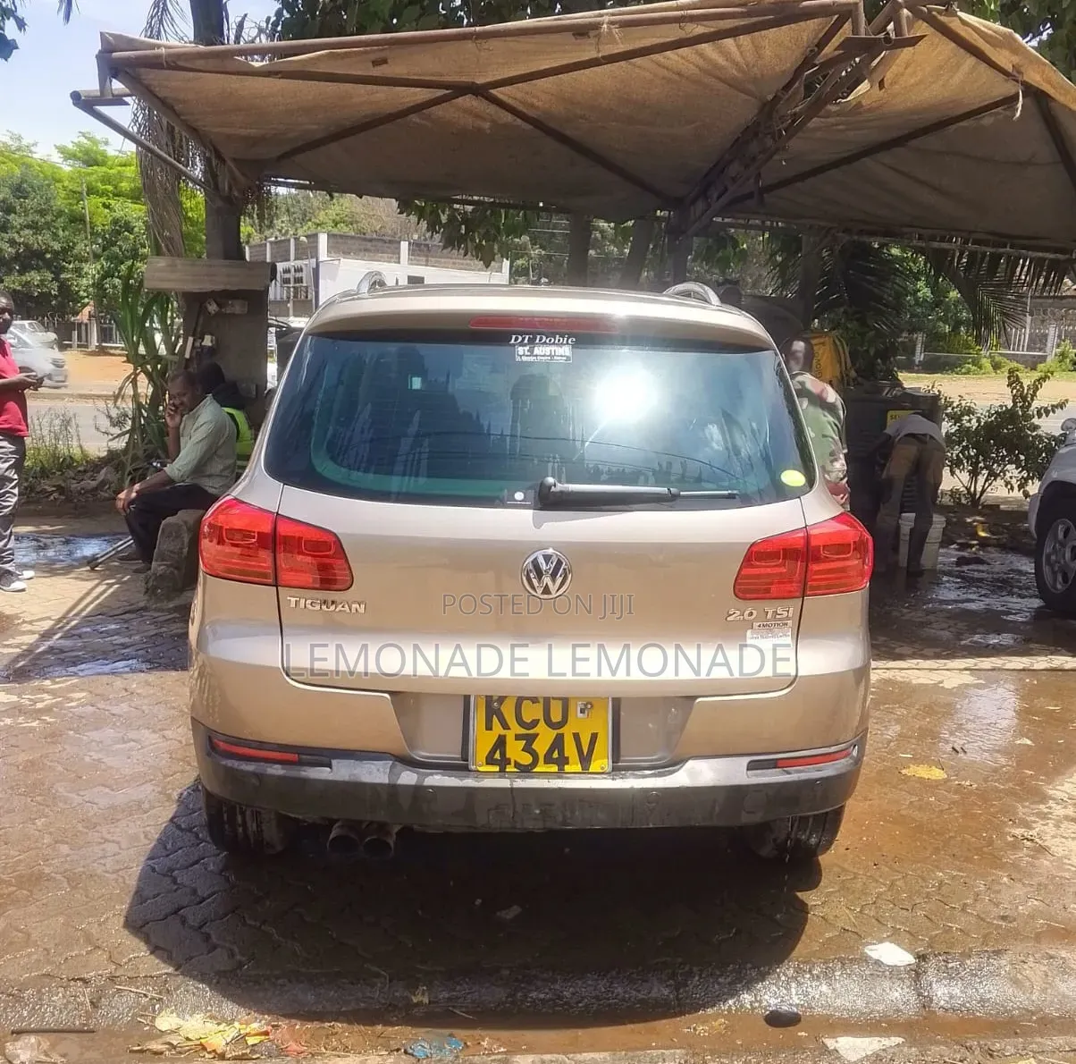 Volkswagen Tiguan 2.0 S 2012 Gold