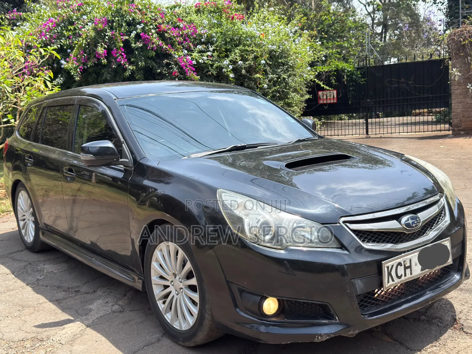 Subaru Legacy 2.5i Premium 2011 Black