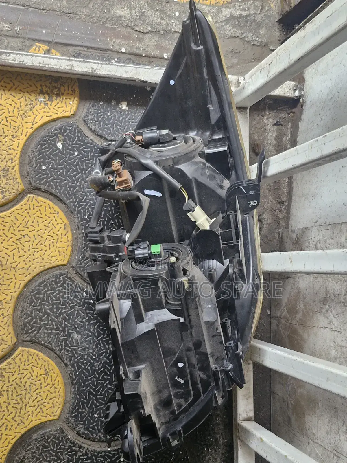 Toyota Auris 2008 Model Headlights