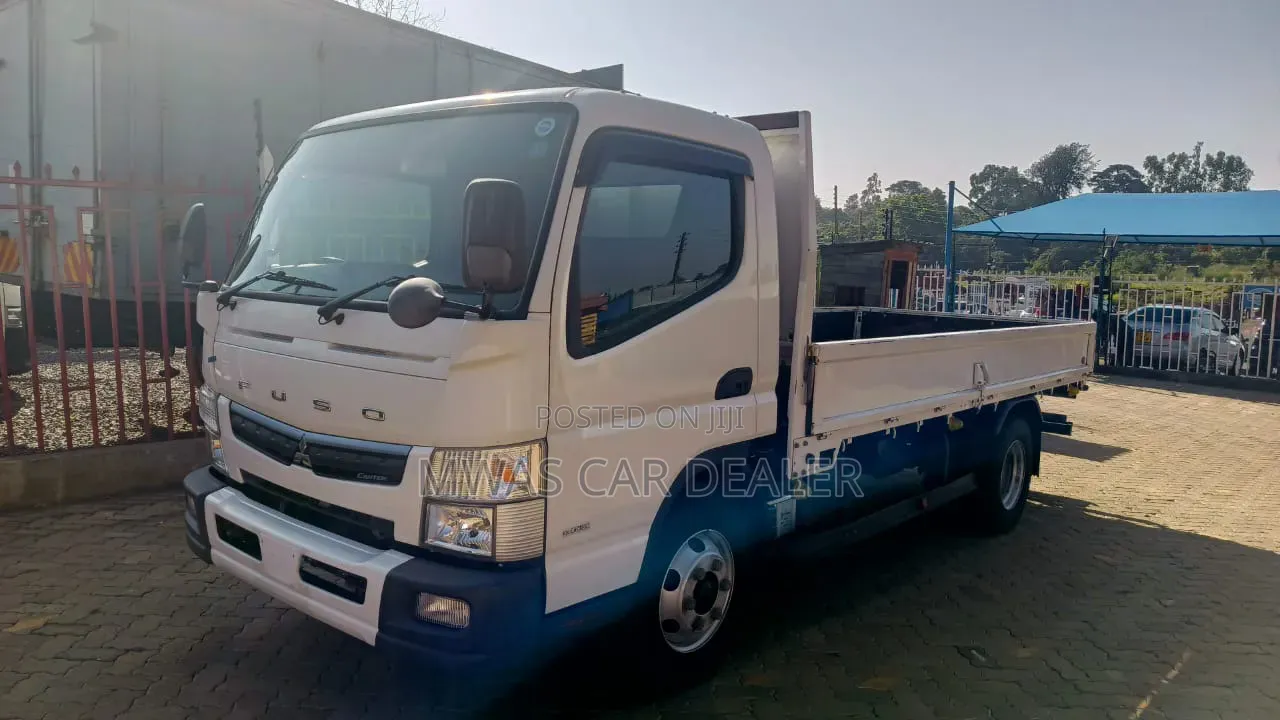 Mitsubishi Canter Long Chassis 2017 White