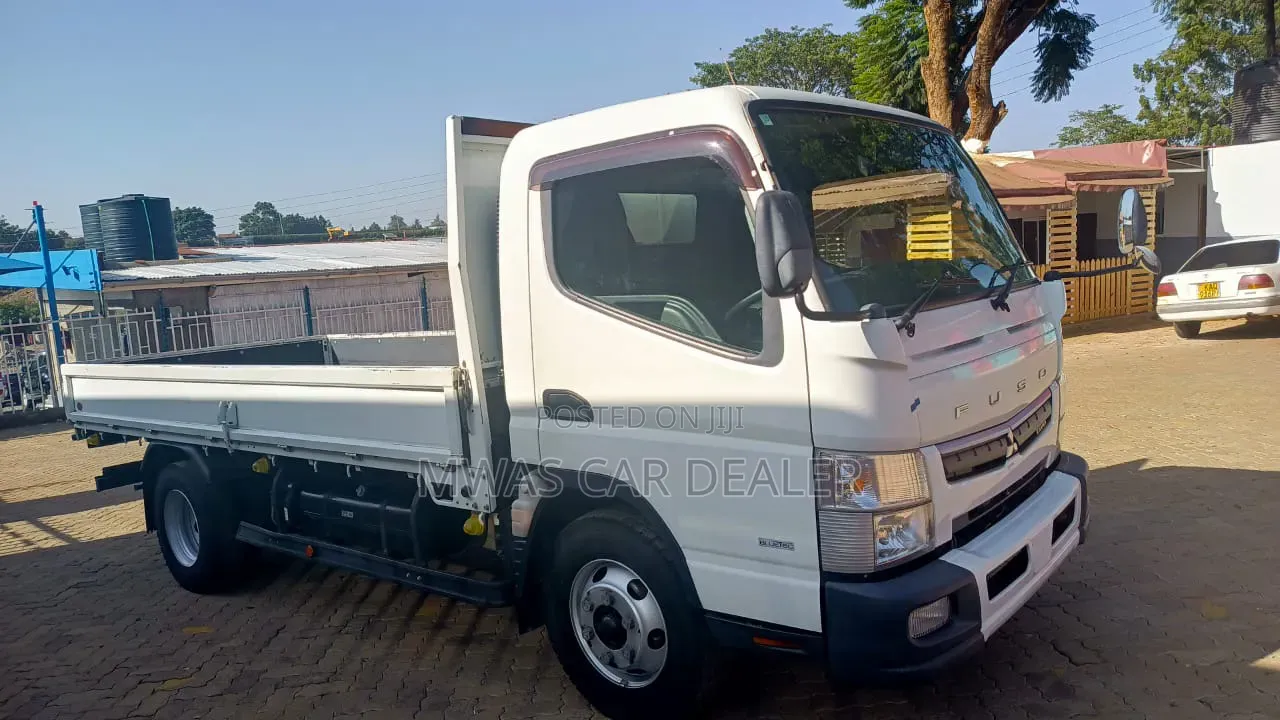 Mitsubishi Canter Long Chassis 2017 White