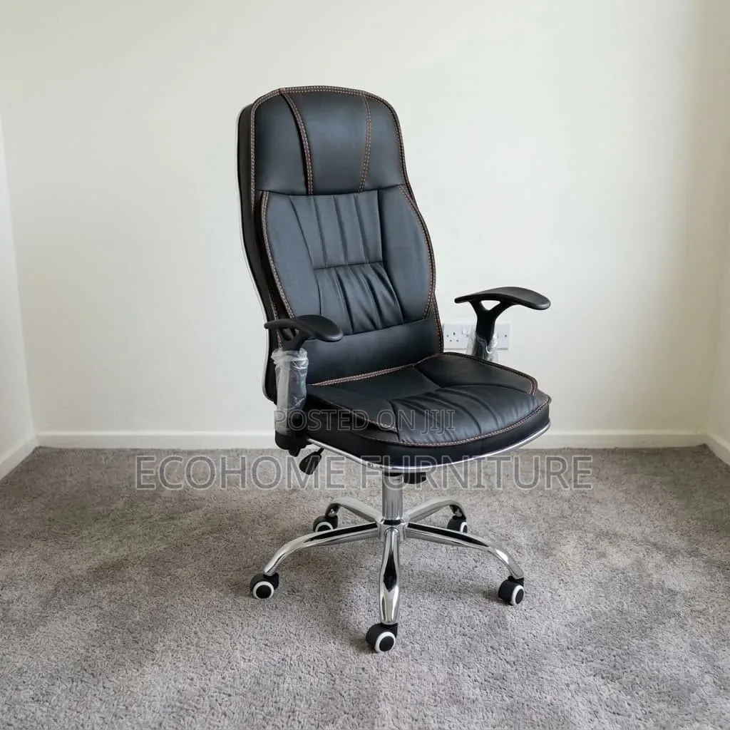 Executive Office Chair – Black Leather With Chrome Base1