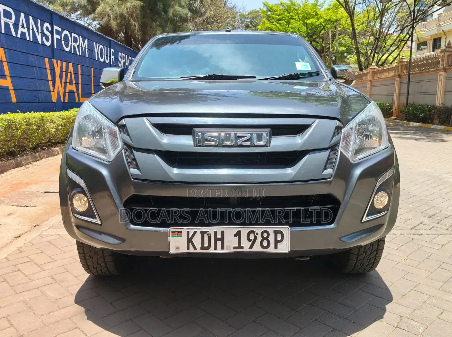 Isuzu D-MAX 2022 Gray