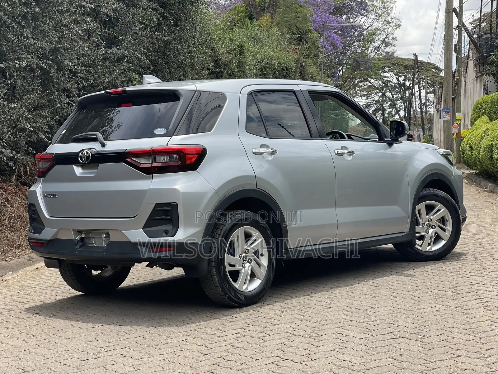 Toyota Raize 2019 Silver