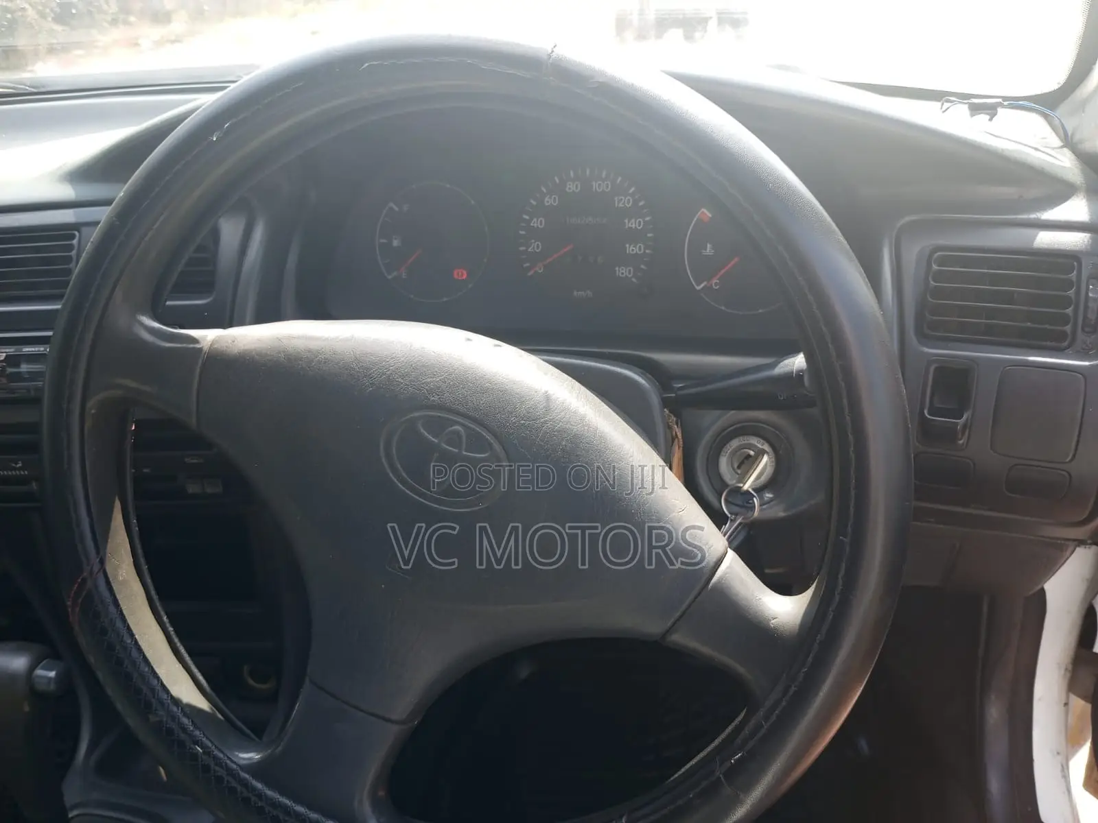Toyota Corolla G-Touring 2000