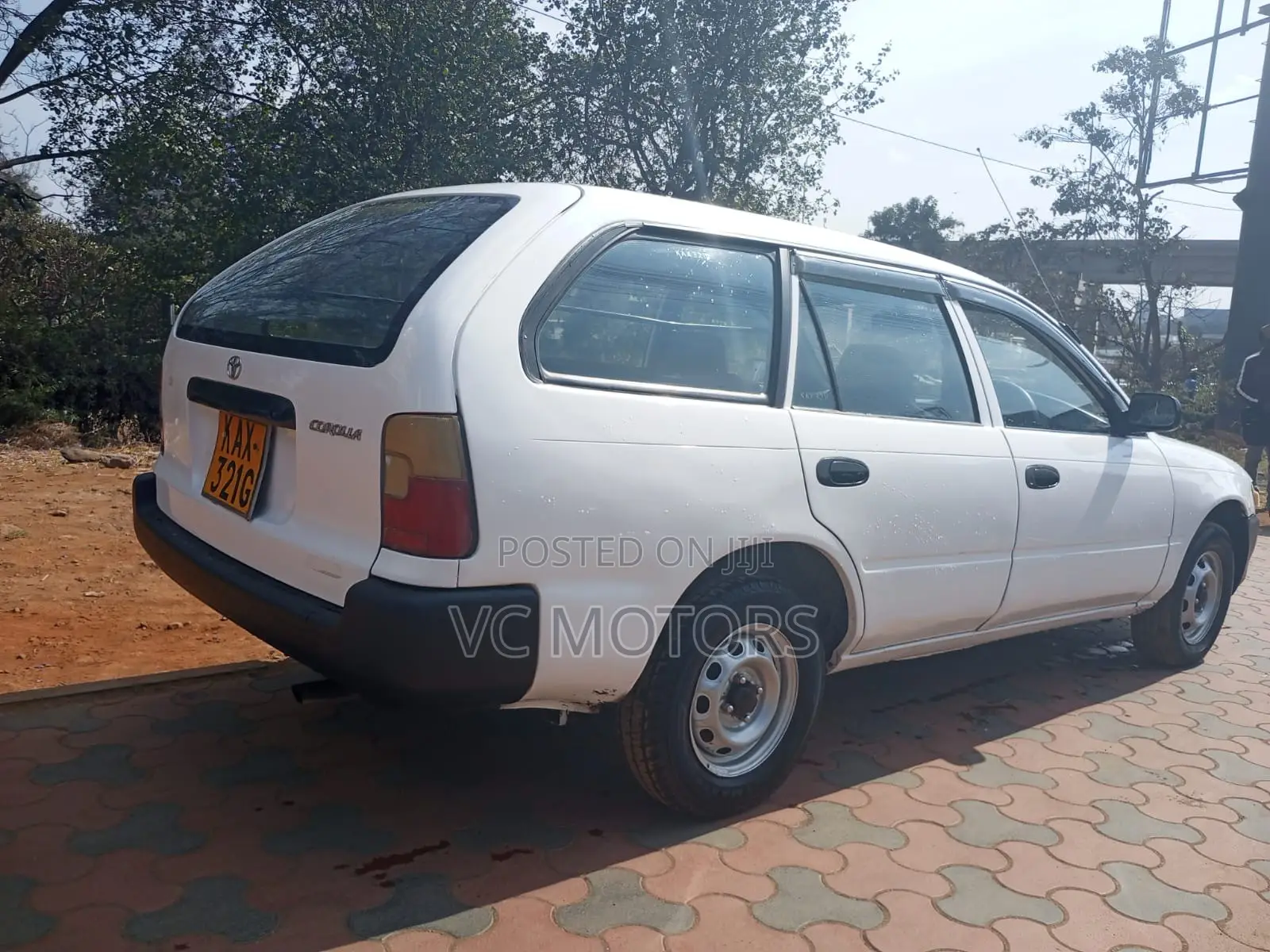 Toyota Corolla G-Touring 2000