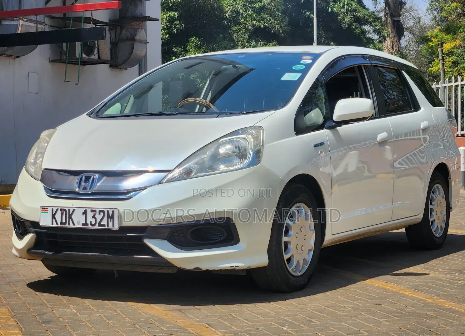 Honda Fit Shuttle 2015 Pearl