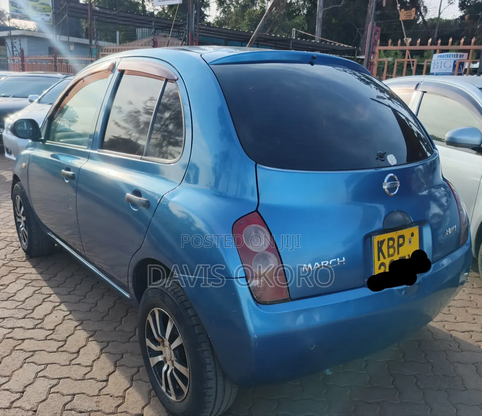 Nissan March 2005 Blue