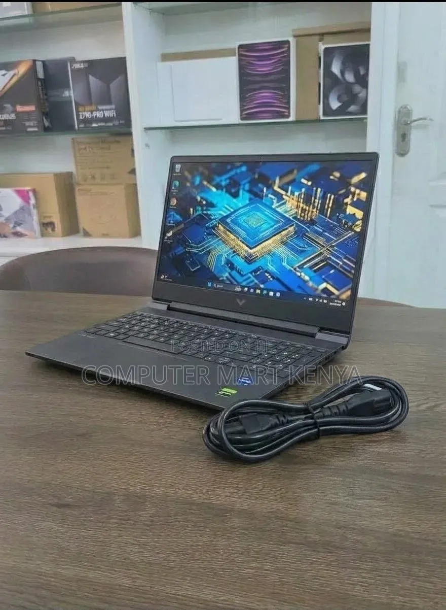 New Laptop HP Victus 15 16GB Intel Core i7 SSD 512GB
