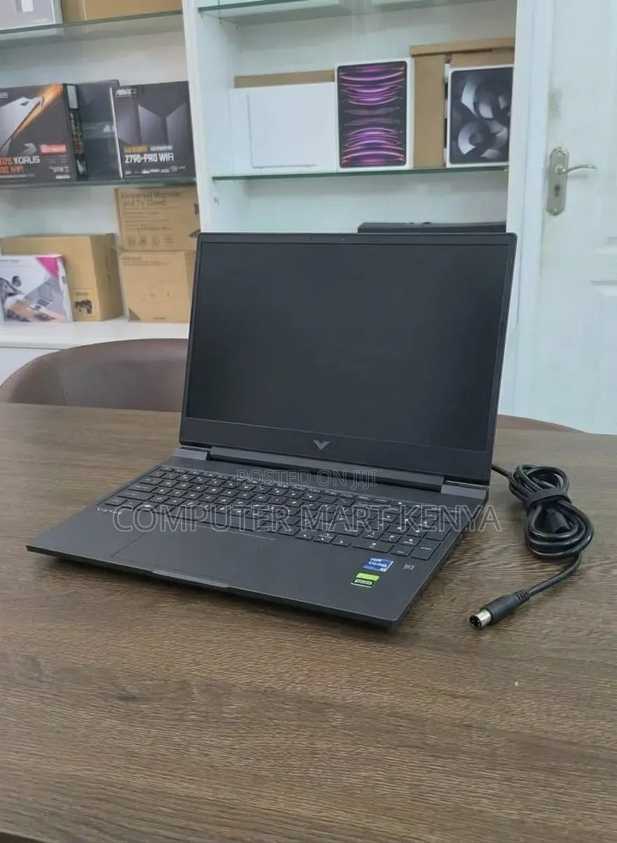 New Laptop HP Victus 15 16GB Intel Core i7 SSD 512GB