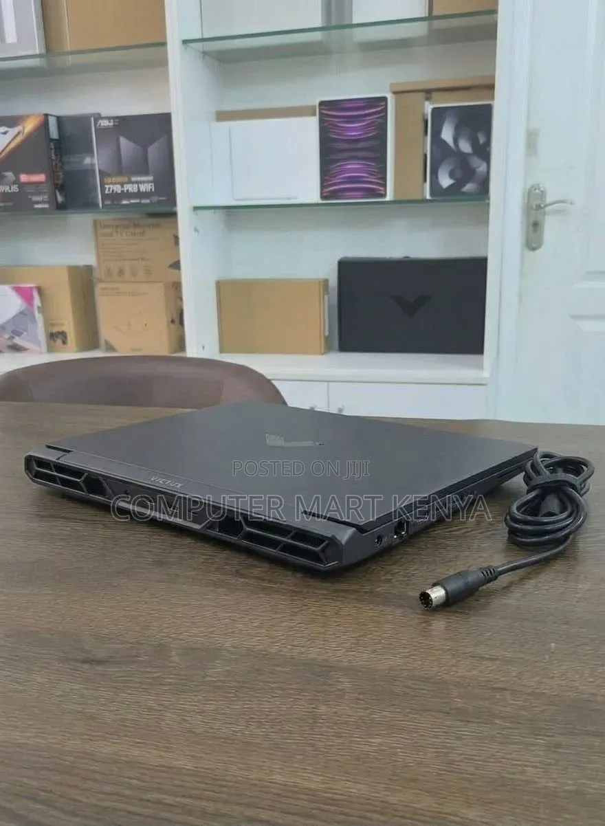 New Laptop HP Victus 15 16GB Intel Core i7 SSD 512GB