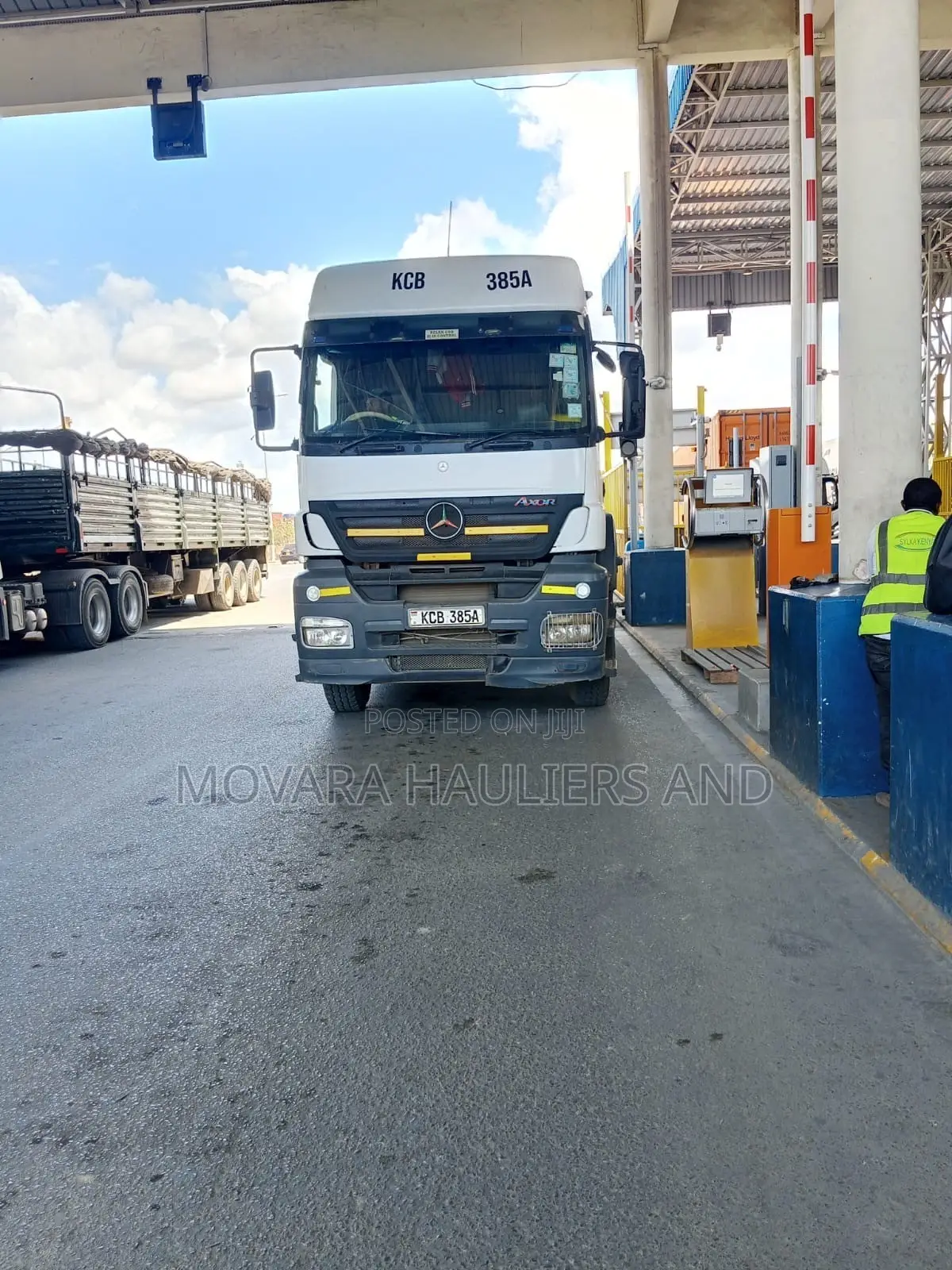 40 Ft Trailer for Logistics Assignments
