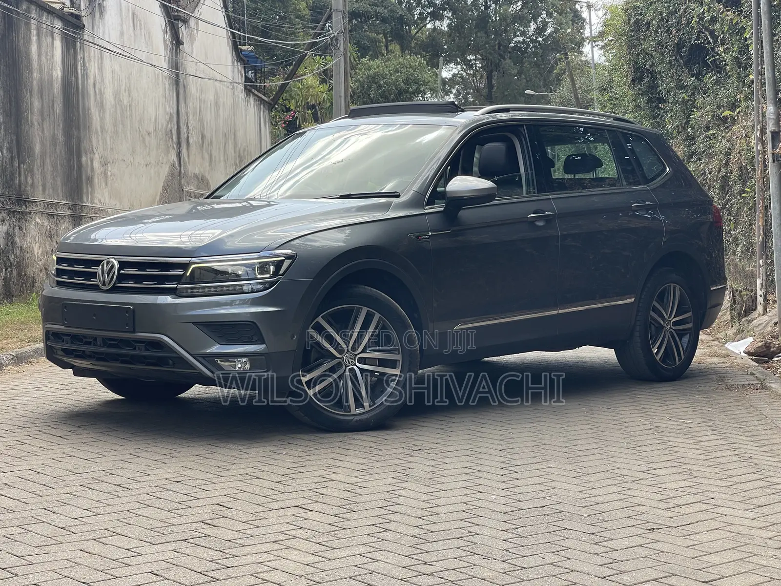 Volkswagen Tiguan 2019 Gray
