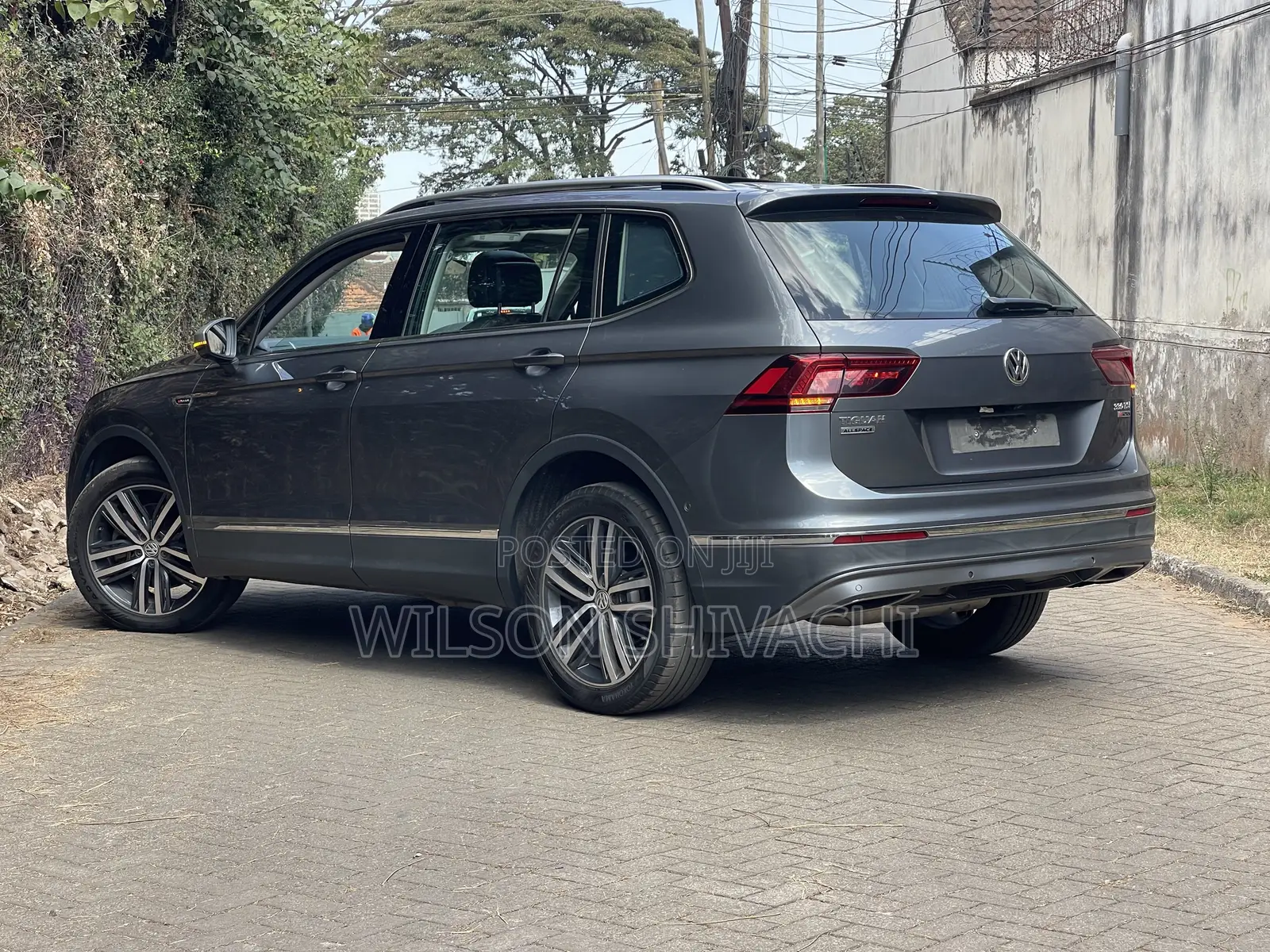 Volkswagen Tiguan 2019 Gray