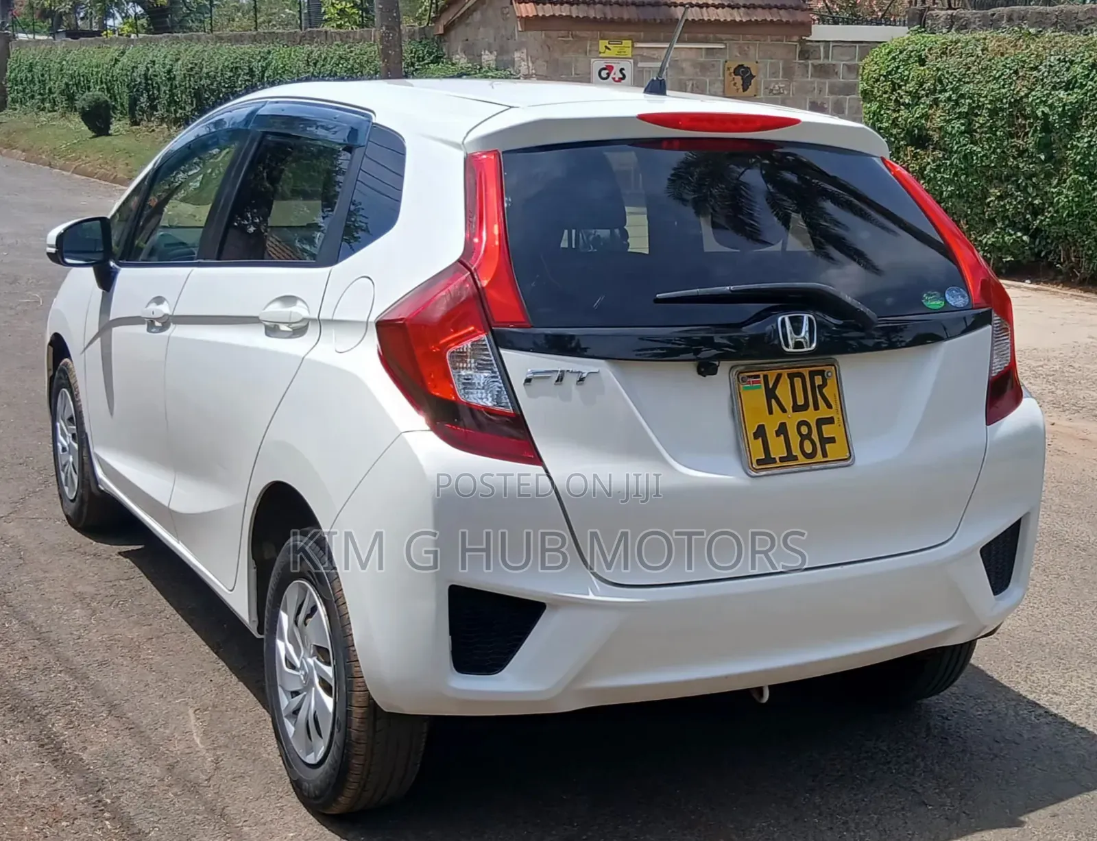 Honda Fit 2017 Pearl
